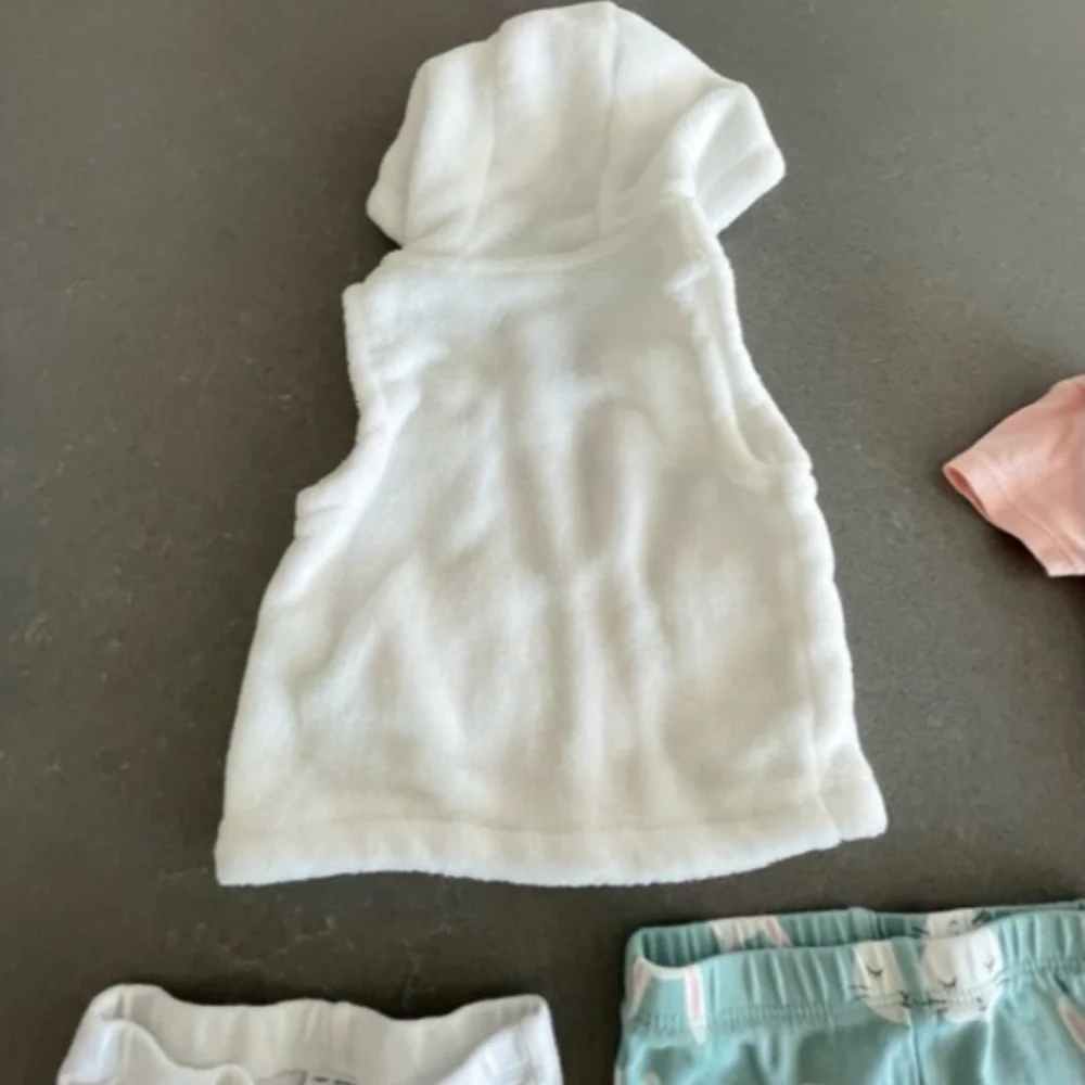 Baby Girl 6M Bunny Outfit Bundle Pink Bunny Ears Hoodie - Picture 5 of 6